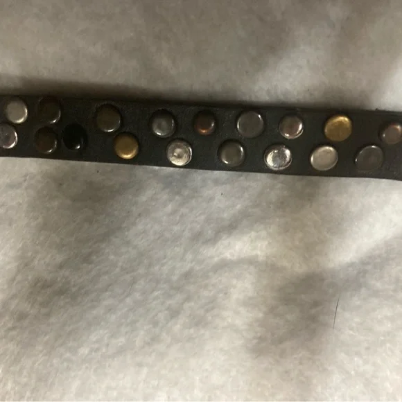Frye Leather Cuff Bracelet Studded to correct pics - Picture 7 of 11